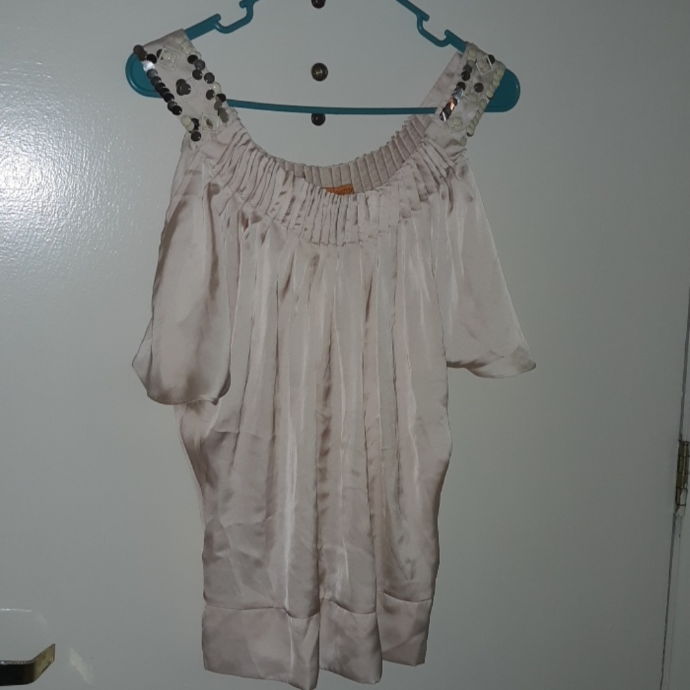 Light pink top